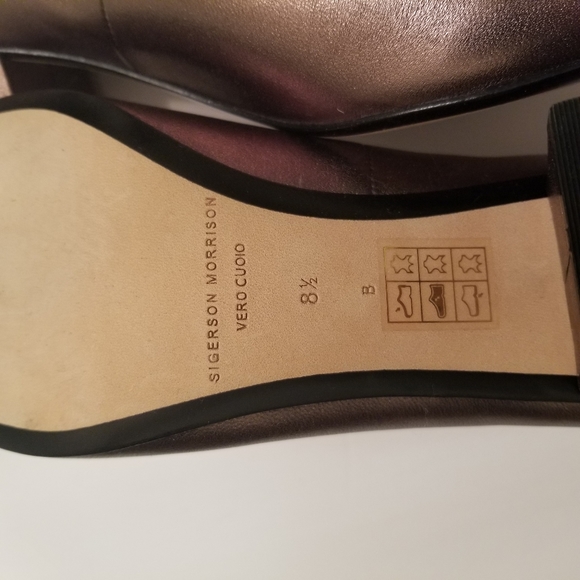 Sigerson Morrison Kairos Metallic Mary Jane Pumps - Picture 7 of 7